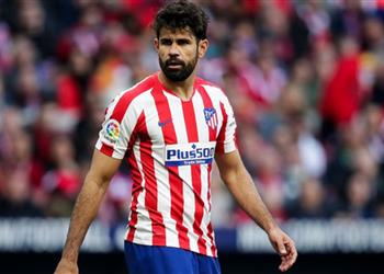 آس كوستا قد يعود إلى الدوري الإنجليزي في يناير