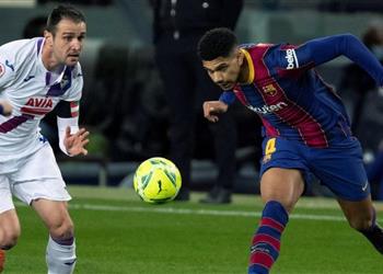 أراخو أتحمل مسؤولية هدف إيبار وسنقاتل على اللقب لأننا برشلونة