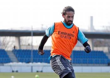 ماركا زيدان يستبعد إيسكو من قائمة ريال مدريد أمام إلتشي