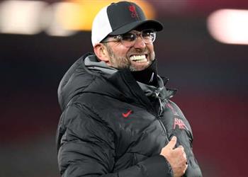 ذا أثلتيك ليفربول يتفوق على مانشستر يونايتد ويحسم صفقتين دفاعيتين