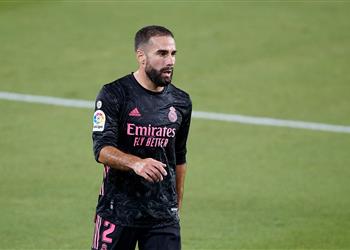 ريال مدريد يستقر على بديل كارفاخال من الدوري الإنجليزي