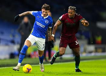 فيديو في مباراة مثيرة برايتون يفرض التعادل على ولفرهامبتون بثلاثية