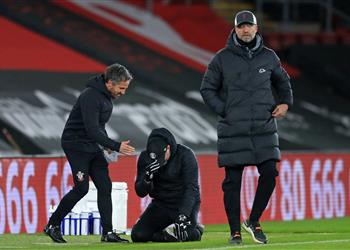 مدرب ساوثهامبتون بكائي بعد فوزنا على ليفربول بسبب الرياح