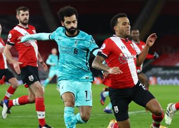 بعد السقوط أمام ساوثهامبتون كاراجر يطالب كلوب بتغيير مركز محمد صلاح مع ليفربول