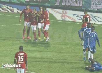 فيديو وليد سليمان يسجل هدف الأهلي الثاني أمام سونيديب