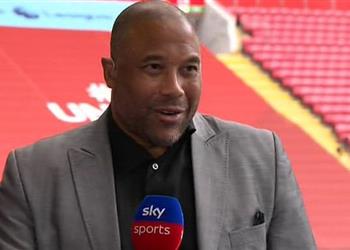 بارنز مكاتب المراهنات لا تتوقع تتويج مانشستر يونايتد بالبريميرليج وليفربول مازال مرعب ا