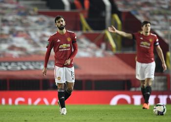 سولشاير يدافع عن برونو فرنانديز بعد خسارة مانشستر يونايتد أمام مانشستر سيتي