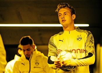 بوروسيا دورتموند يعلن موقفه من أنباء اهتمام آرسنال بضم براندت