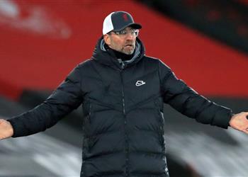 كلوب يكشف موقف ليفربول من التعاقد مع مدافع في ميركاتو الشتاء