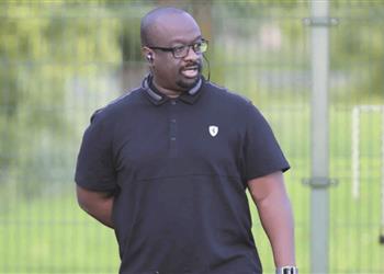 رد ناري من رئيس تونجيث السنغالي عبر بطولات على المطالبة بإعادة مباراة الرجاء