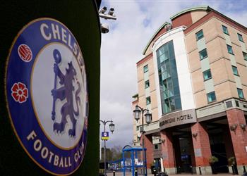 تشيلسي يخصص فندق ستامفورد بريدج مجان ا للأطباء لمواجهة كورونا