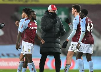 كلوب منتقد ا أداء ليفربول ضد أستون فيلا ستعاني أمام الأطفال إذا لم تلعب جيد ا