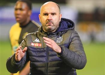 تصرف رائع من توتنهام مع مدرب مارين بعد مباراة كأس الاتحاد