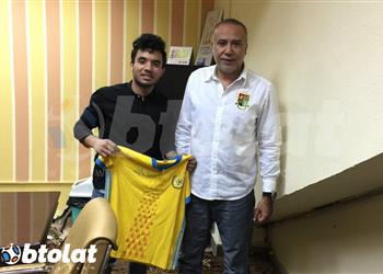 بالمستندات جابري يوسف يعلن عبر بطولات التقدم بشكوى إلى فيفا ضد الإسماعيلي