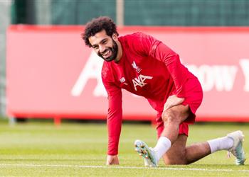 مستشهد ا بالتعاقد مع محمد صلاح يايا توريه يورجن كلوب م علم وليس مدرب ا فقط
