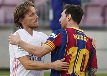 صورة برشلونة يكشف عن قميصه الخاص للكلاسيكو المقبل أمام ريال مدريد