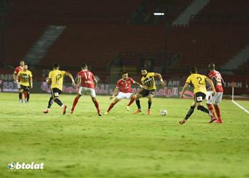 الأهلي يسعى للانفراد بالصدارة أمام الإنتاج الحربي غد ا في الدوري