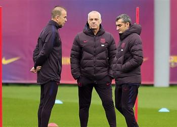 مساعد فالفيردي يروي كواليس سقوط برشلونة أمام ليفربول ويتعجب من قرار بارتوميو