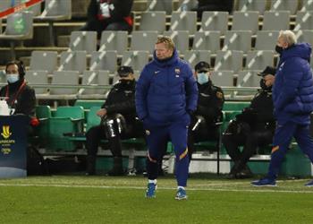 كومان يتحدث عن موقف ميسي من خوض نهائي السوبر الإسباني ويشيد بمدافعه الشاب