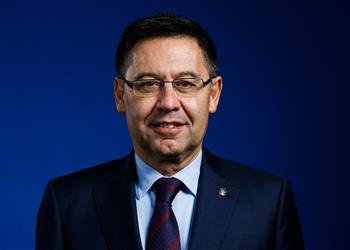 بارتوميو يوضح حقيقة دعم لابورتا ويؤكد كومان مثالي وبيدري لم يفاجئني مع برشلونة
