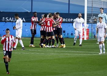 الحظ ي عاند الملكي فيديو أتلتيك بلباو ي طيح بـ ريال مدريد ويضرب موعد ا مع برشلونة في نهائي السوبر الإسباني