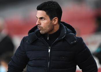 أرتيتا يرفض رحيل لاعب آرسنال ويغلق الباب أمام برشلونة