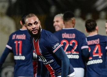 فيديو باريس سان جيرمان يهزم أنجيه ويتصدر الدوري الفرنسي في غياب بوتشيتينو