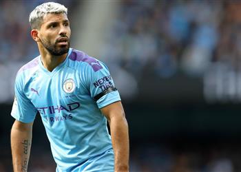 تقارير تكشف تطورات مستقبل أجويرو مع مانشستر سيتي