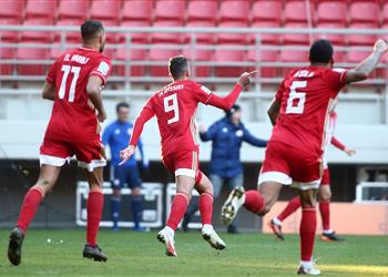 فيديو كوكا البديل ينقذ أولمبياكوس بفوز قاتل على جيانينا بالدوري اليوناني