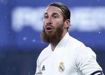 تقارير توضح حقيقة مفاوضات ليفربول وباريس سان جيرمان مع راموس