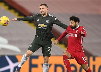 سونيس بعد تعادل ليفربول ومانشستر يونايتد شاو أفضل من تعامل مع محمد صلاح