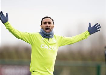 صور في غياب تريزيجيه المحمدي ونجوم أستون فيلا يستعدون لمواجهة مانشستر سيتي