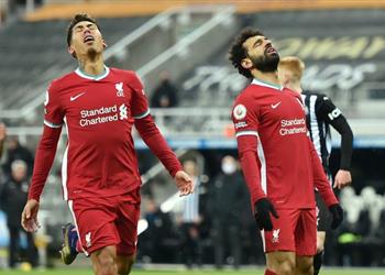 كلوب يوضح سبب استبعاد محمد صلاح من التشكيل الأساسي أمام بيرنلي