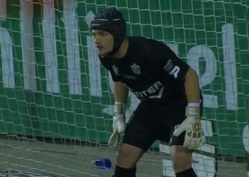 فيديو حارس كورنيلا يتألق ويتصدى لركلتي جزاء أمام برشلونة بكأس ملك إسبانيا