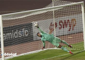 بالفيديو أحمد الشناوي إكرامي دخل المرمى بالكرة وسموحة استحق هدف ا صحيح ا أمام بيراميدز