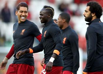 خبير مالي ليفربول سيواجه صعوبة في التخلص من محمد صلاح وماني وفيرمينو