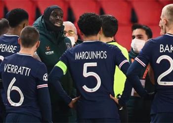 كولتيسكو المتهم بالعنصرية في مباراة باريس سان جيرمان وباشاك شهير يعود للتحكيم مجدد ا