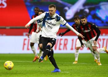 فيديو أتالانتا يعطل قطار ميلان في الدوري الإيطالي ويفوز بثلاثية