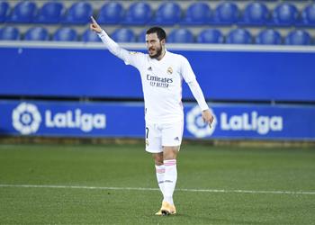 فيديو هازارد يسجل هدف ريال مدريد الثالث أمام ديبورتيفو ألافيس