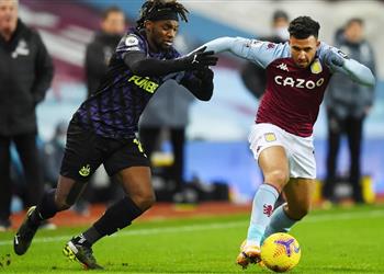 تريزيجيه يعلق على مشاركته في مباراة أستون فيلا ونيوكاسل