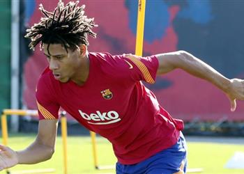 وكيله السابق توديبو يعتقد أنه ظاهرة وشخصيته سببت عدم نجاحه مع برشلونة