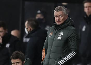 بعد تحذير فيفا ديلي ميل مانشستر يونايتد يتراجع عن دعم الدوري الأوروبي الممتاز