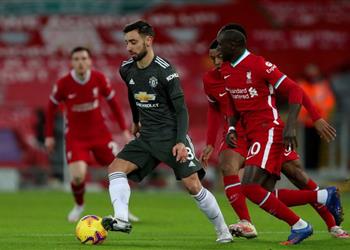 تشكيل مانشستر يونايتد ضد ليفربول في كأس الاتحاد الإنجليزي فان دي بيك أساسي ا وفرنانديز بديل ا