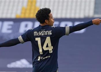 ماكيني يتحدى ميلان وإنتر ويفسر احتفاله السحري أمام بولونيا