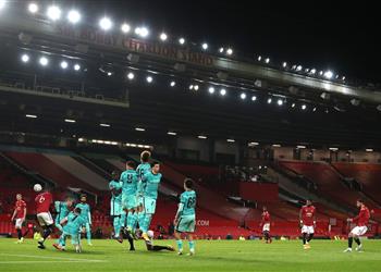 فيديو برونو فرنانديز يسجل هدف مانشستر يونايتد الثالث أمام ليفربول