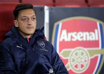 ليس وداع ا أبدي ا أوزيل يوجه رسالة لـ جماهير آرسنال بعد انتقاله إلى فناربخشة