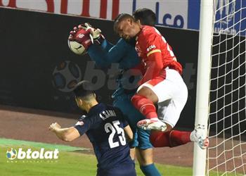 خبيران تحكيميان هدف الأهلي الملغي صحيح بواليا لم يخطىء والكرة سقطت من إكرامي