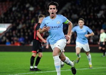 هل يتعاقد برشلونة مع جارسيا في يناير إذاعة كتالونية تجيب