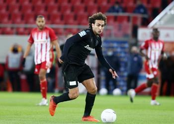 فيديو بمشاركة وردة وكوكا أولمبياكوس يقهر باوك بثلاثية ويبتعد بصدارة الدوري اليوناني