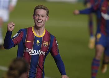 مدرب دي يونج السابق يوضح سبب تألقه مؤخر ا مع برشلونة